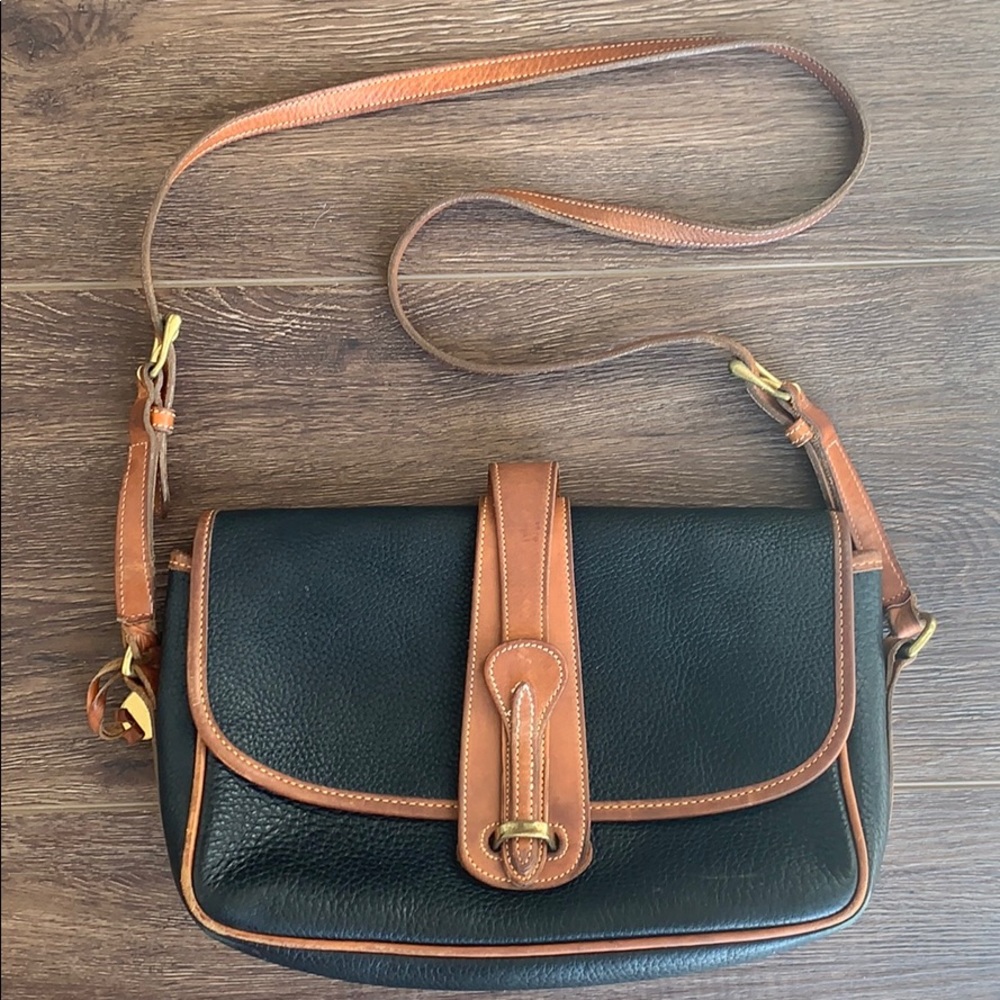 Vintage Dooney & Bourke crossbody